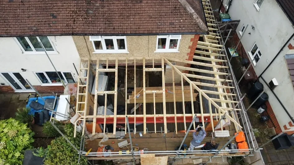 Timber roof frame of an extension from above